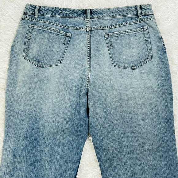 Sexy Plus Size J. Jill Stonewash Soft Distressed Bootcut Jeans Size 16 - Picture 3 of 7